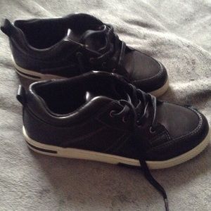 Steve Madden  sneakers
